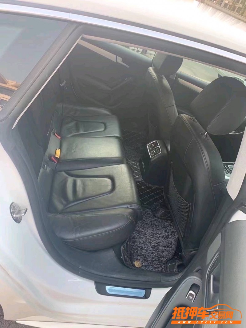 潍坊15年奥迪A55