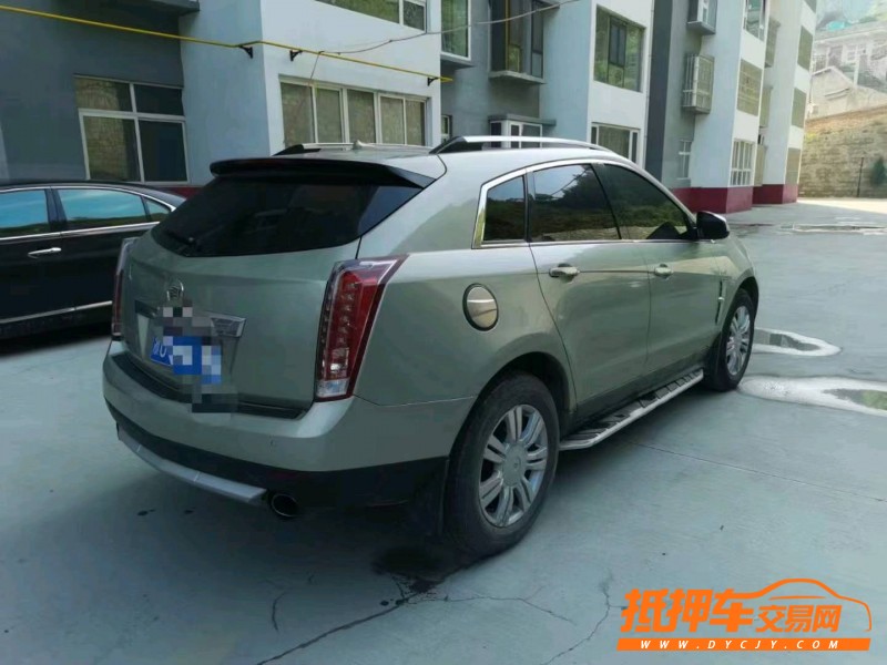 延安12年凱迪拉克SRX4