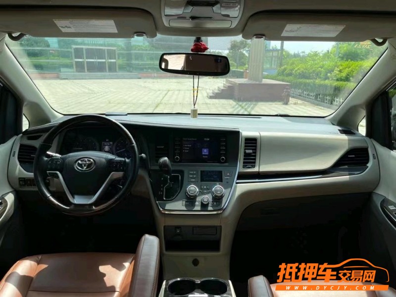 盐城19年丰田塞纳7