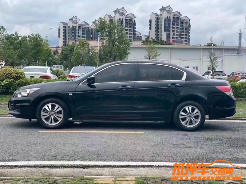 中山11年本田雅阁3