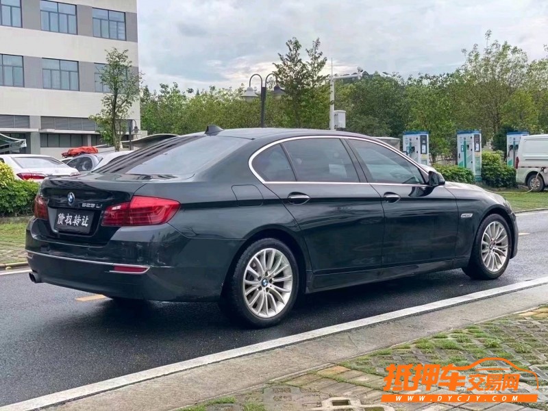 中山16年宝马5系4