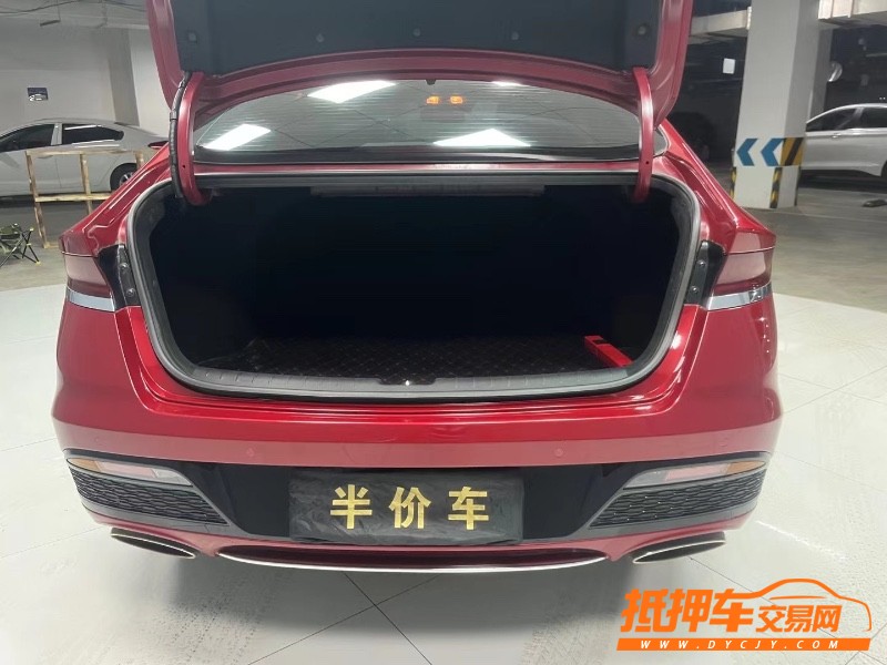 成都20年現代菲斯塔5