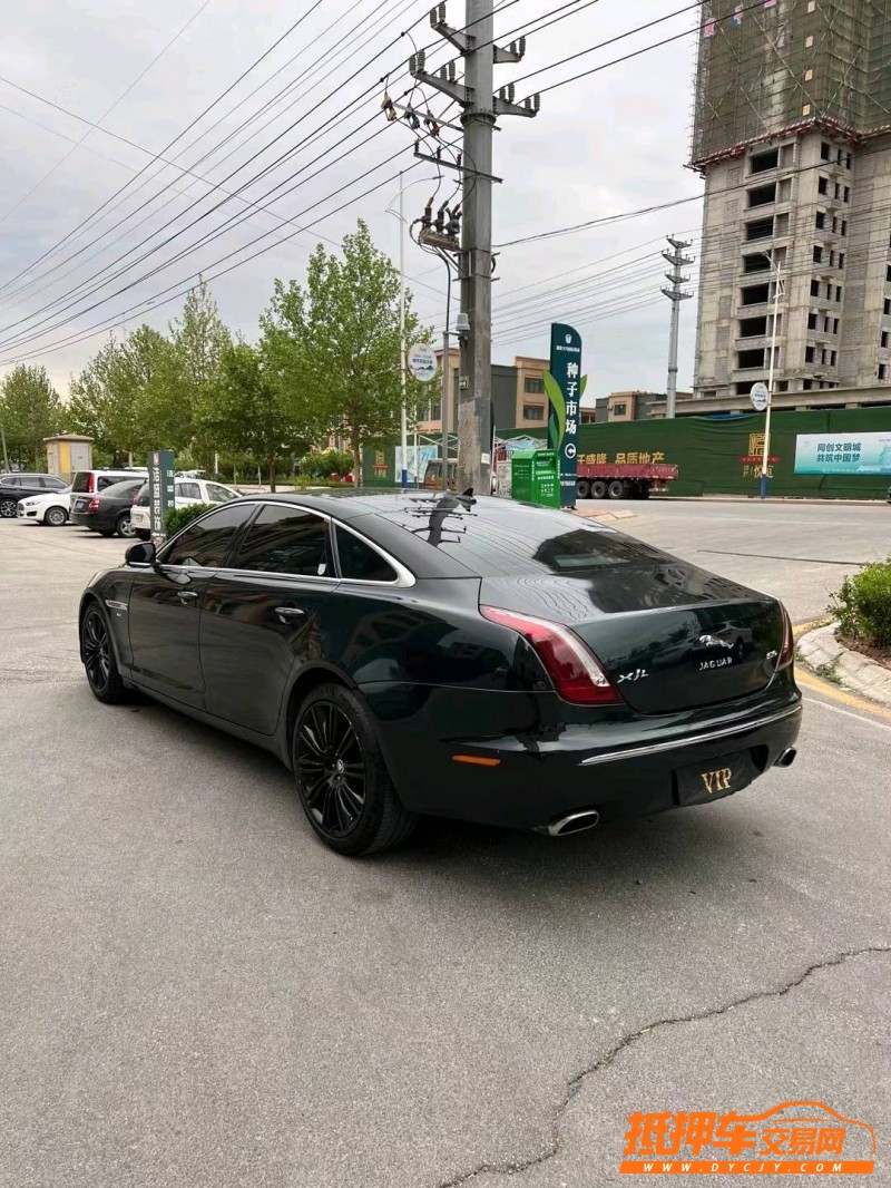 煙臺10年捷豹XJ9
