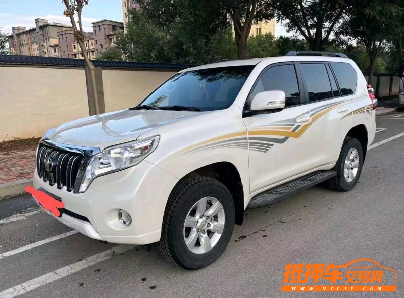北京17年丰田普拉多3
