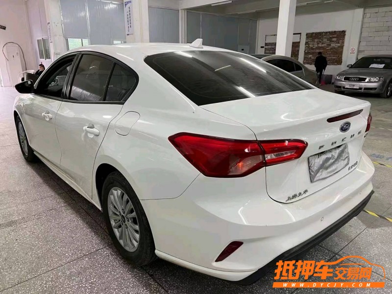 宜春20年福特福克斯9