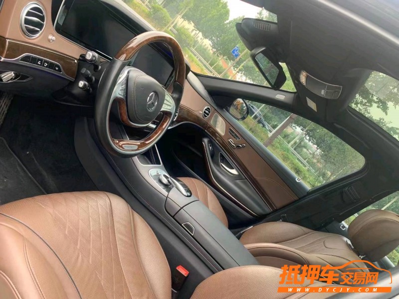 潍坊16年奔驰迈巴赫S级1