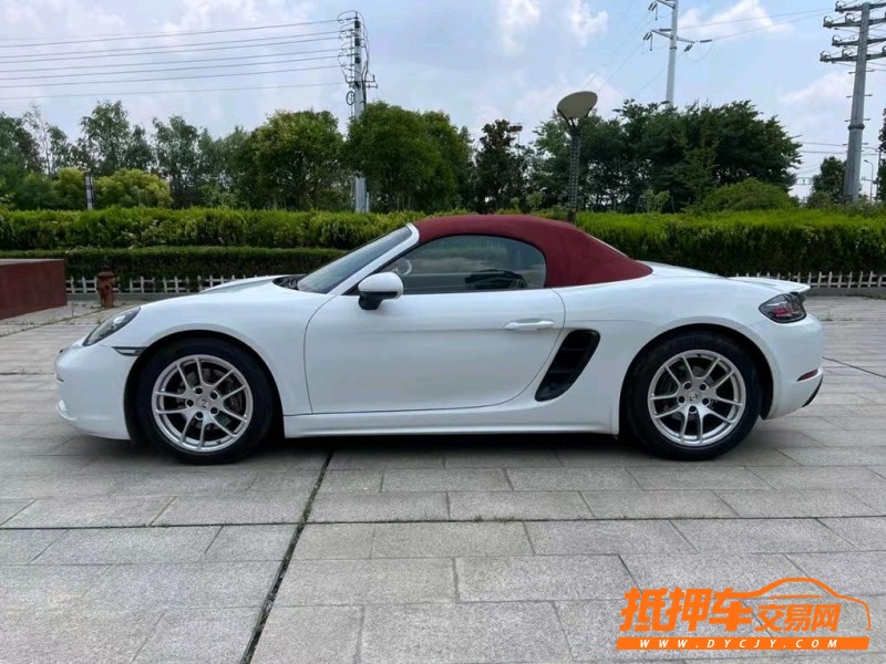 鹽城17年保時捷7184
