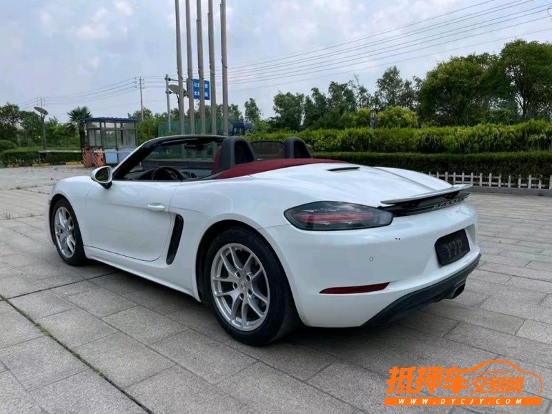鹽城17年保時捷7189
