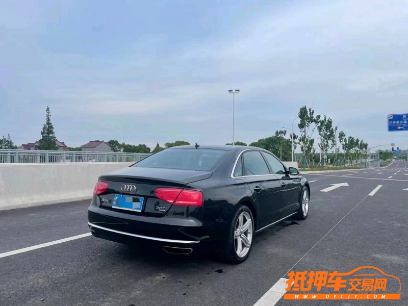 上海12年奧迪A8L8