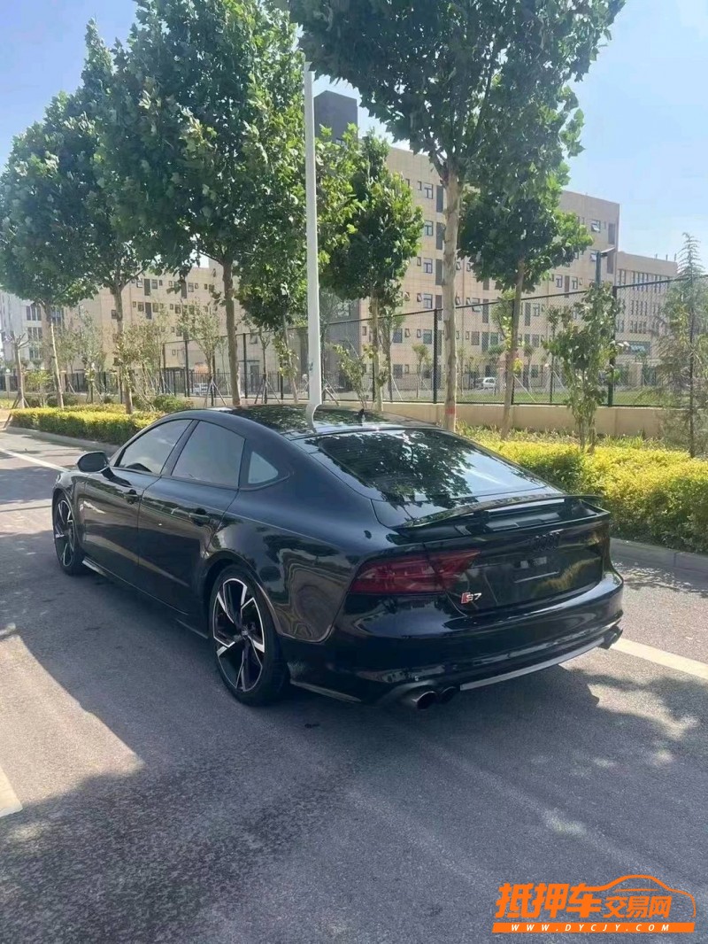 廣州12年奧迪A7L1