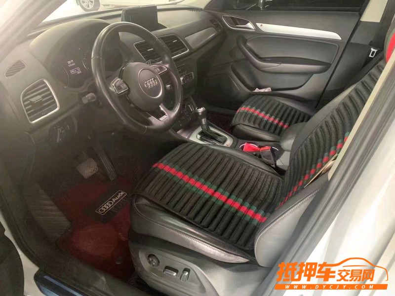 廣州19年奧迪Q33
