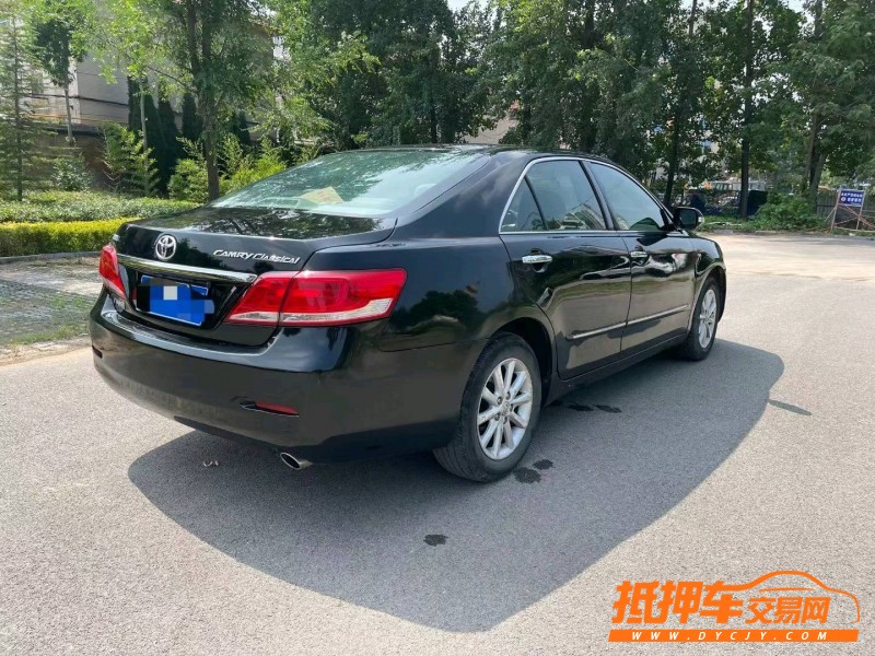 潍坊12年丰田凯美瑞4
