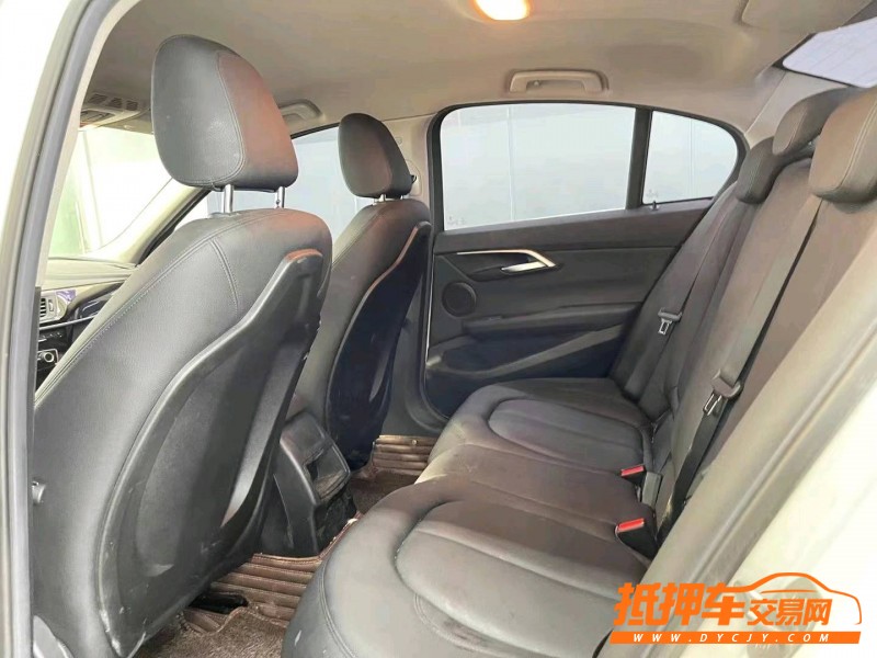 潍坊19年宝马1系1