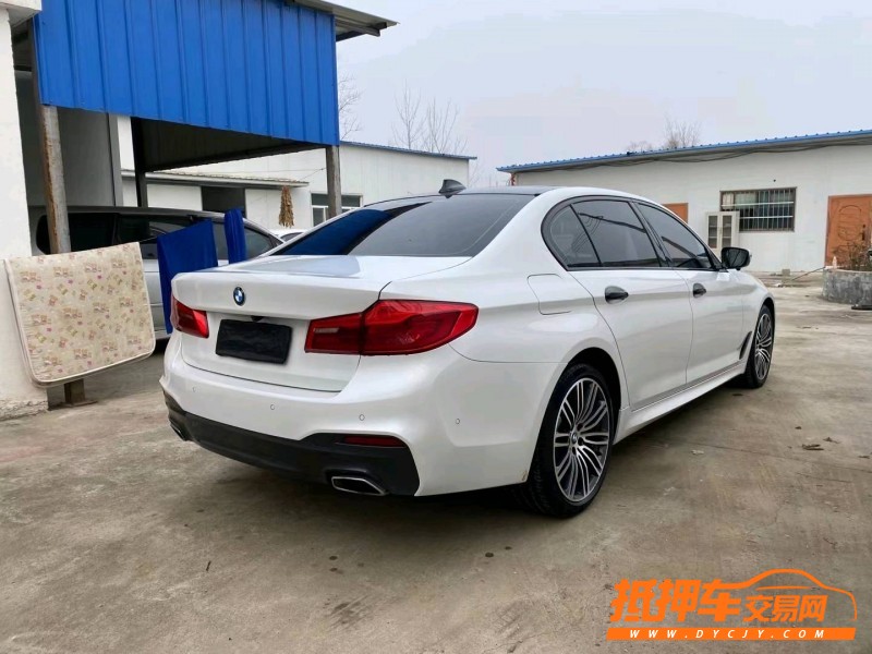 徐州19年宝马5系3