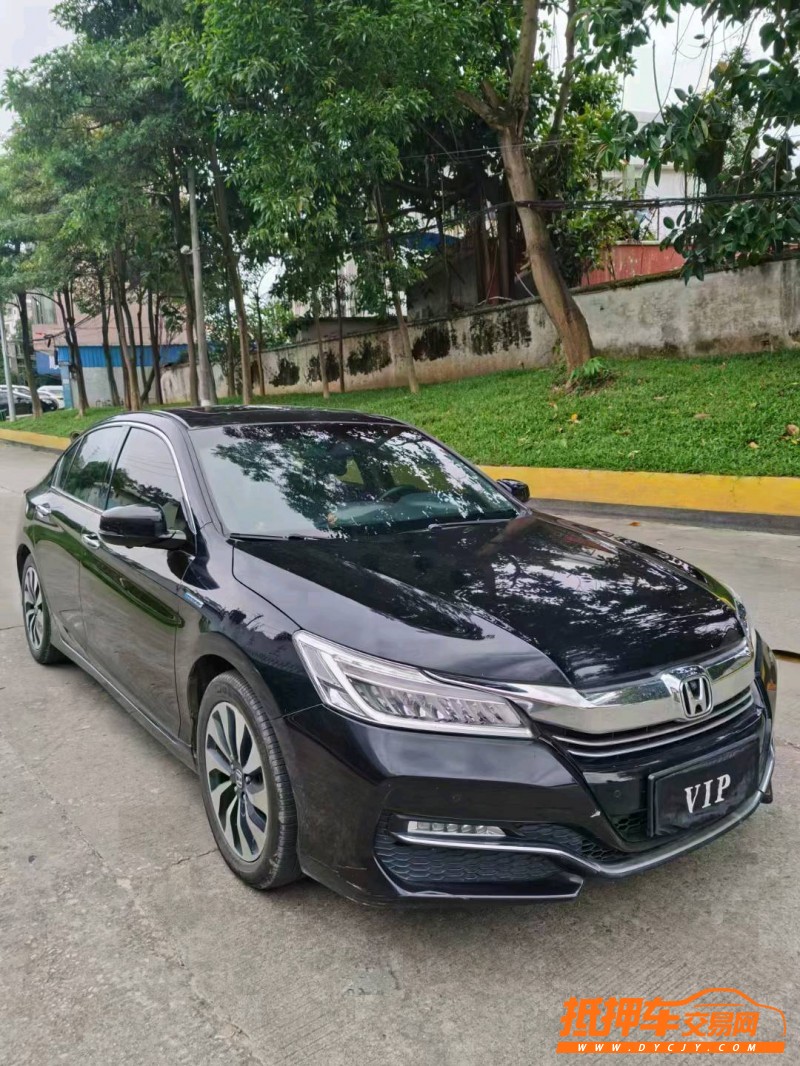 盐城18年本田雅阁3
