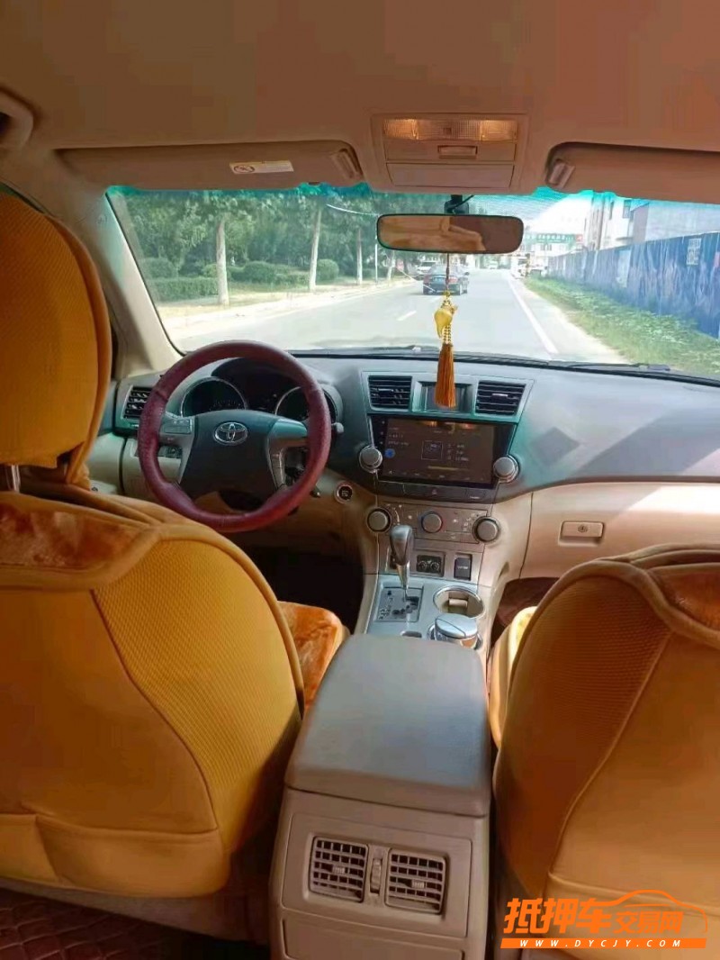 徐州11年丰田汉兰达4