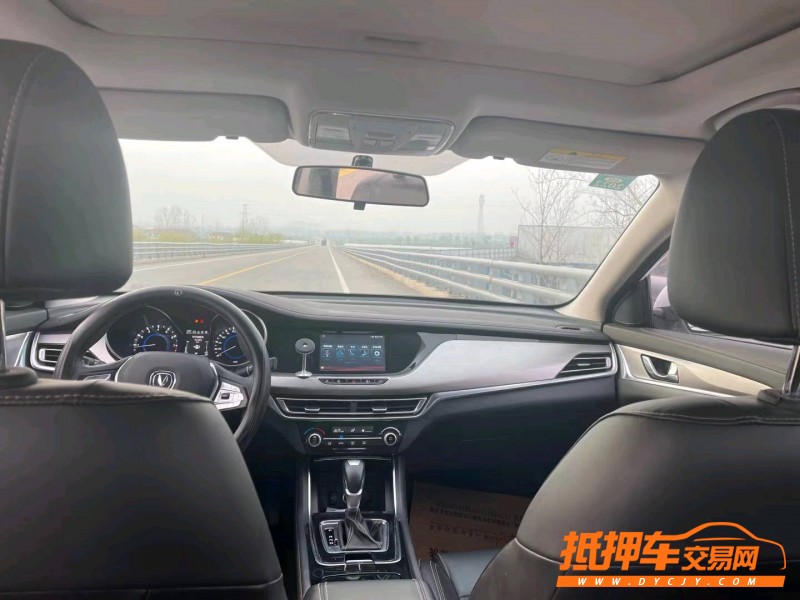 徐州18年长安汽车逸动4