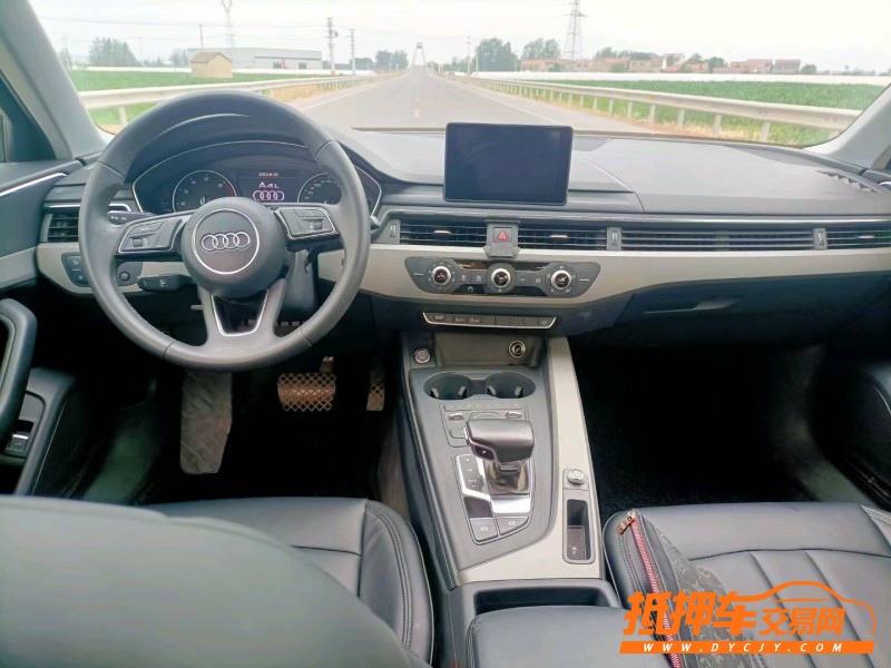 徐州17年奥迪A4L4