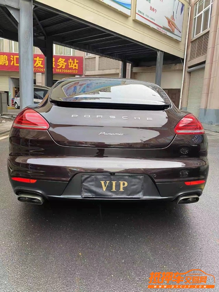 吉安13年保時捷帕拉梅拉8