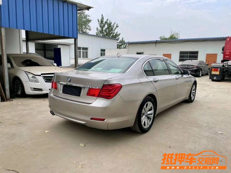 徐州10年宝马7系3