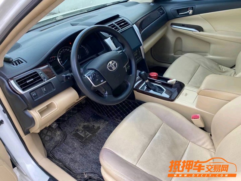 徐州17年丰田凯美瑞5