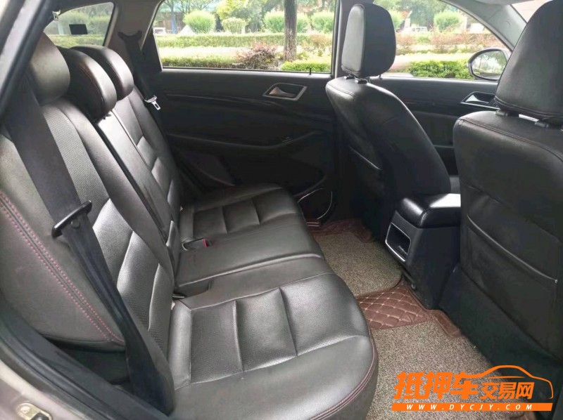 欽州16年獵豹汽車CS107