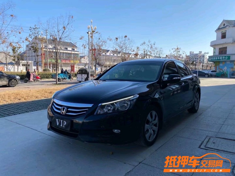 徐州11年本田雅阁3