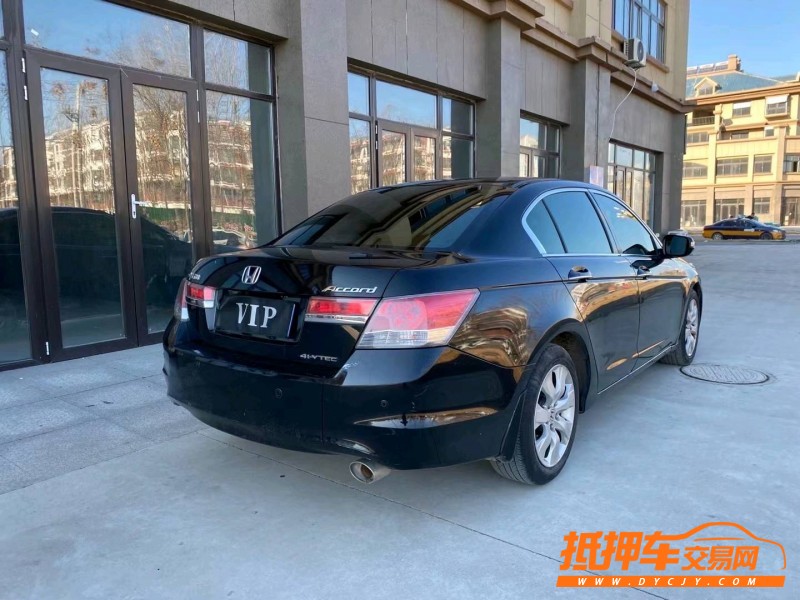 徐州11年本田雅阁7