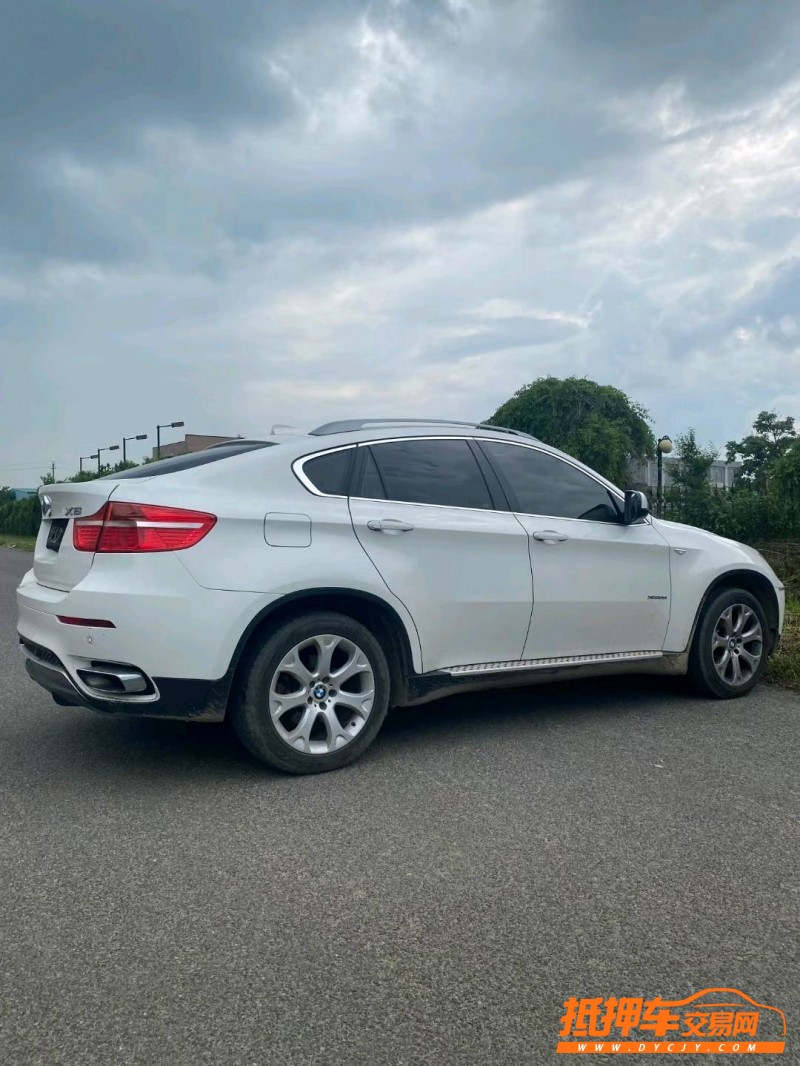 沈阳12年宝马X64