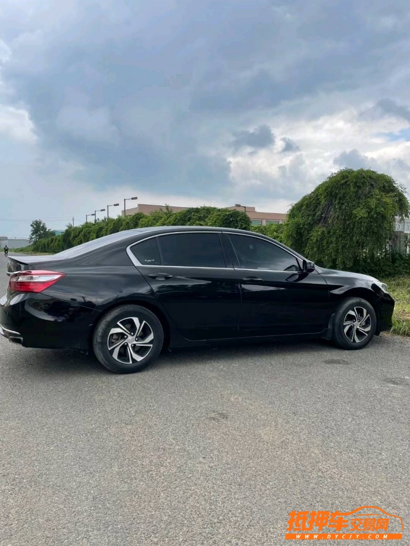 沈阳17年本田雅阁4
