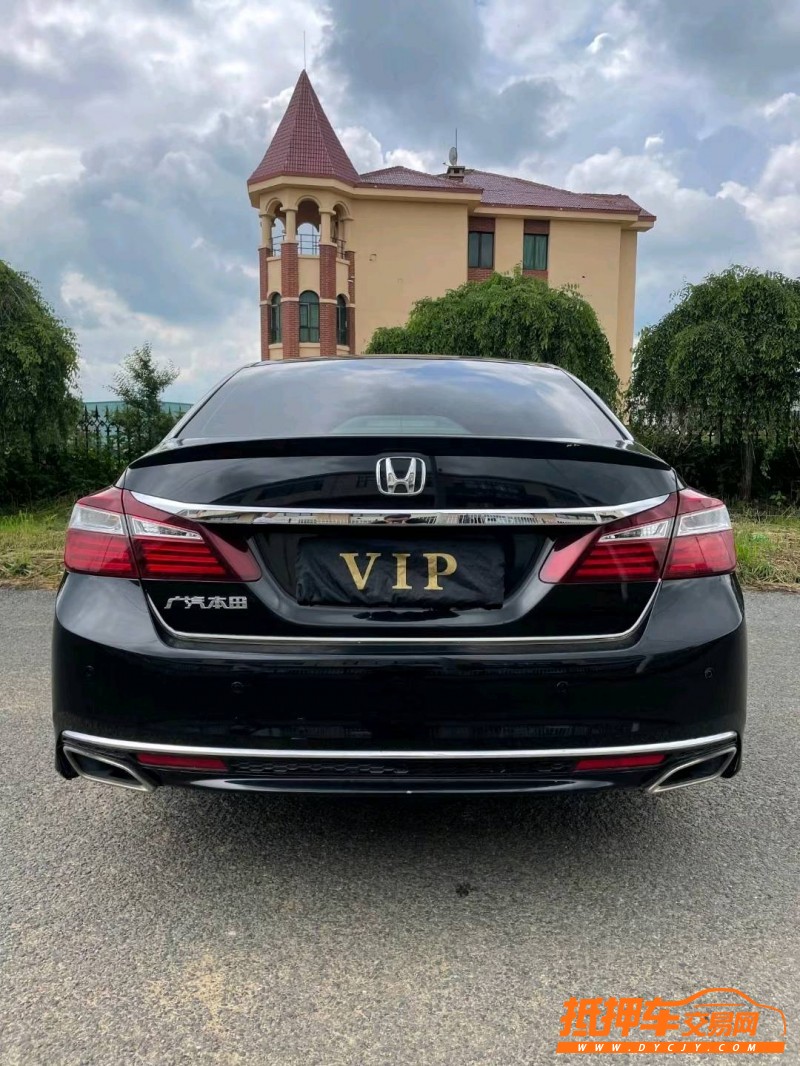 沈阳17年本田雅阁6