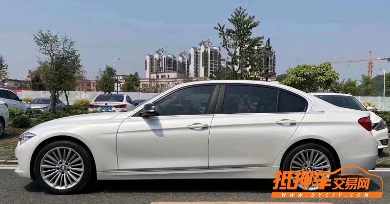 中山18年宝马3系3