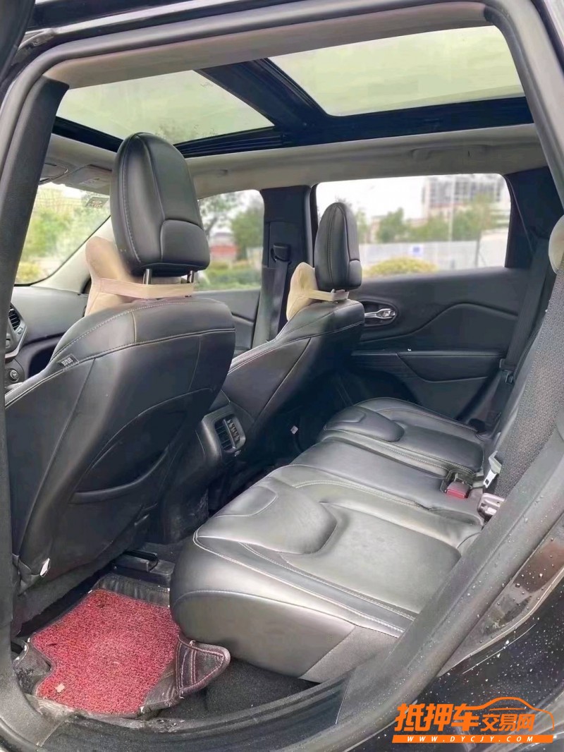 中山16年Jeep自由光9