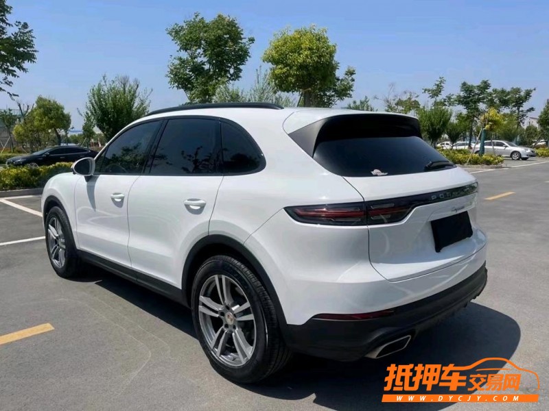 鹽城20年保時捷卡宴9