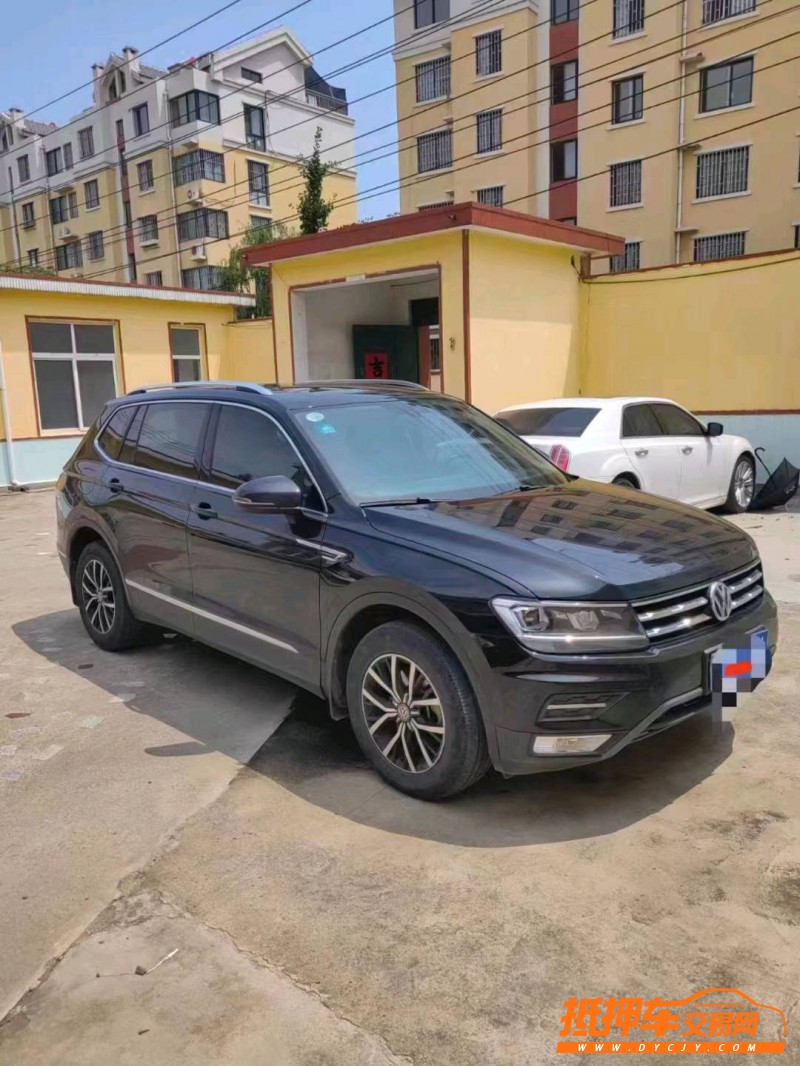 潍坊18年大众途观2