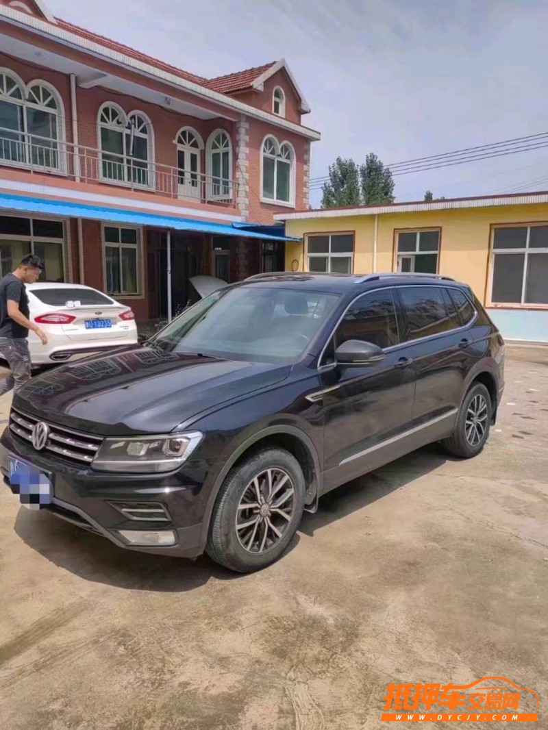 潍坊18年大众途观8