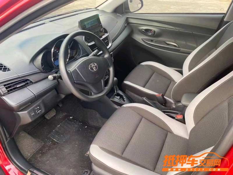 安順21年豐田YARiS L 致炫4