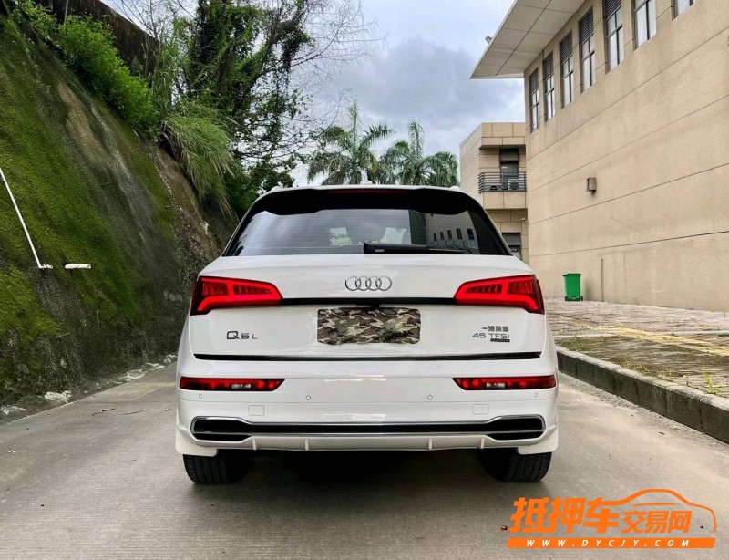 深圳21年奧迪Q53