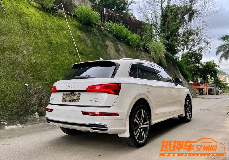 深圳21年奧迪Q52