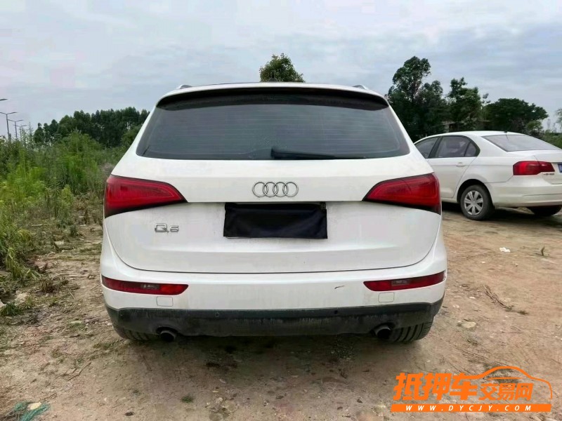 瀘州10年奧迪Q52