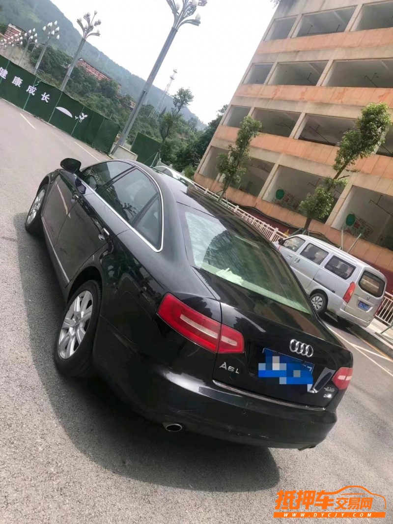 成都11年奧迪A6L7