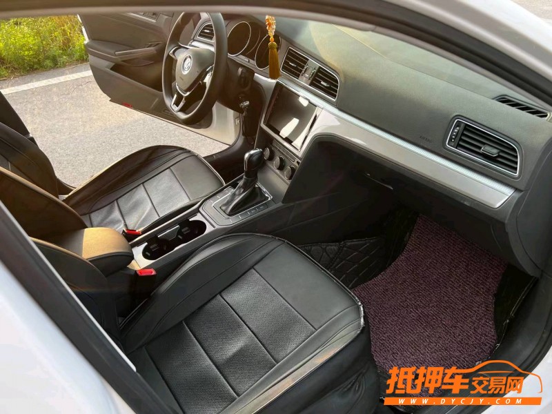 徐州18年大众凌渡5