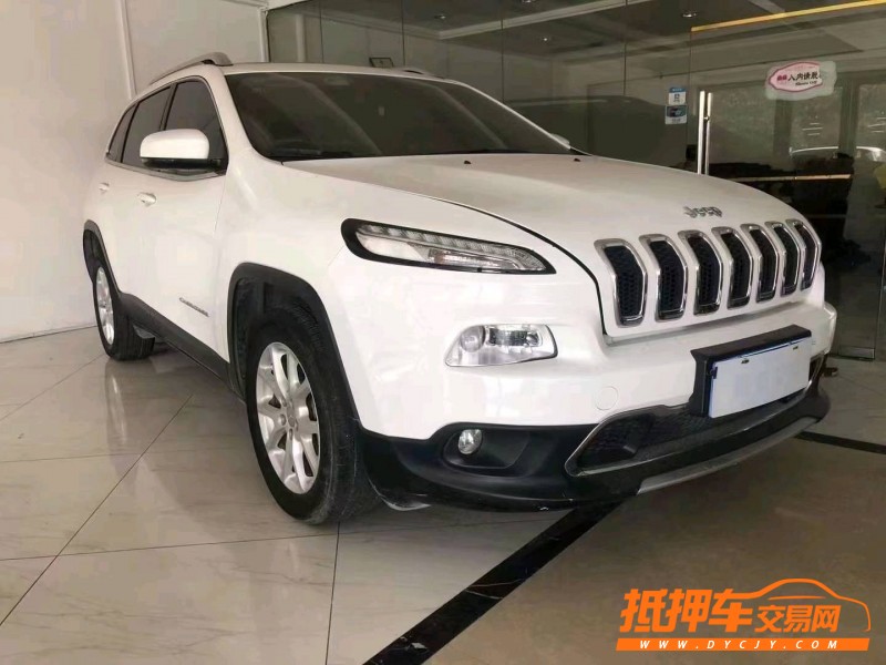 廣州17年Jeep自由光1