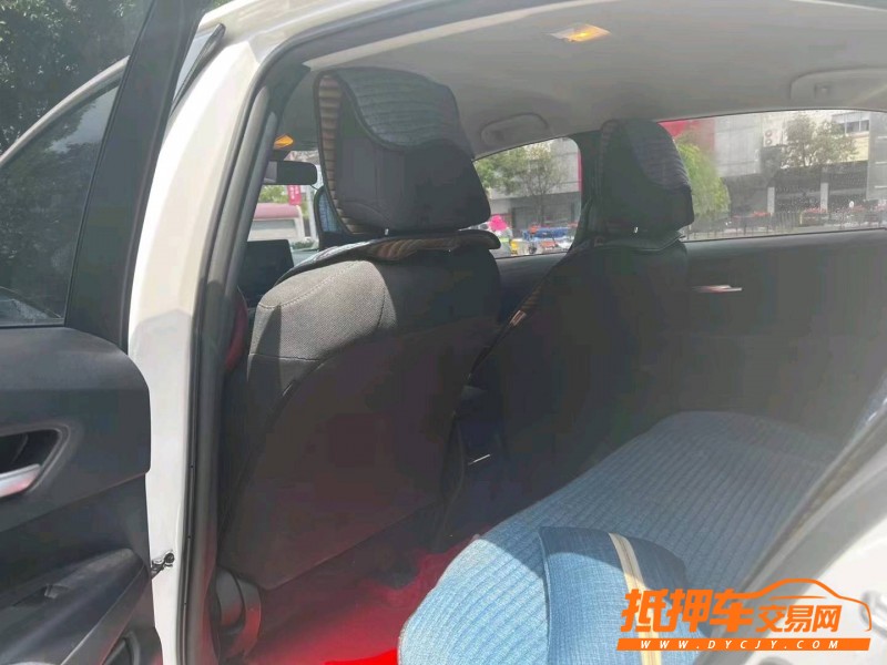 嘉興21年豐田卡羅拉8