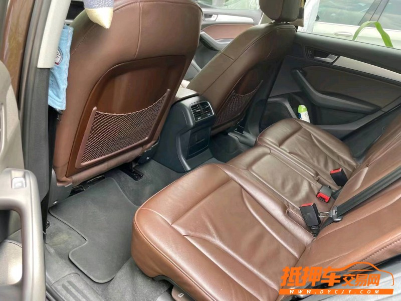 廣州15年奧迪Q57