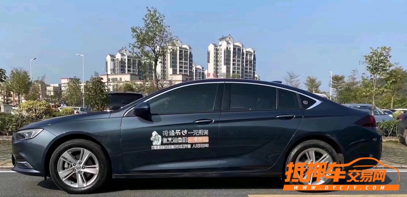 中山20年别克君威3