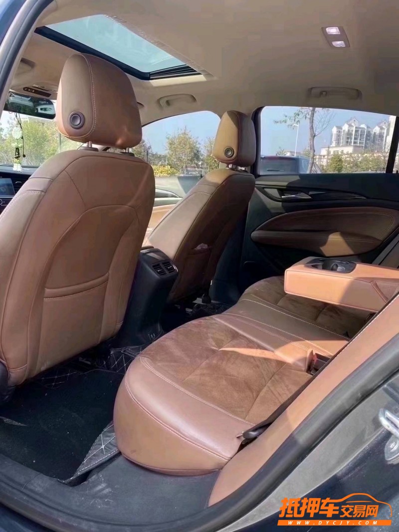 中山20年别克君威9