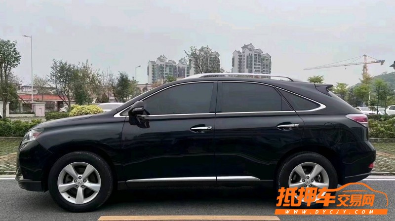 中山14年雷克萨斯RX3