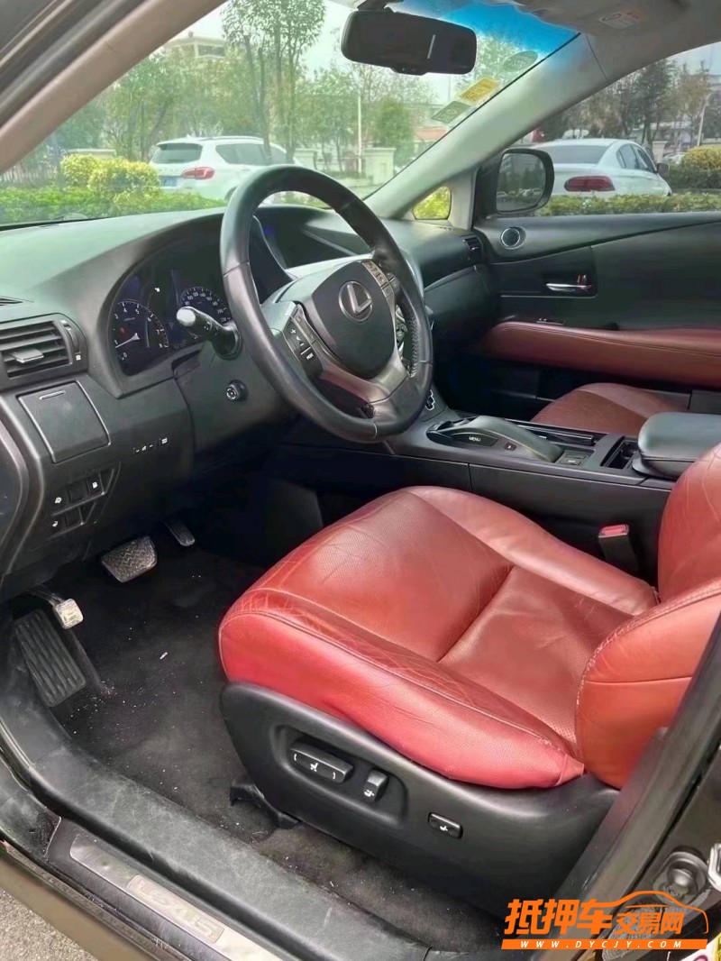 中山14年雷克萨斯RX7