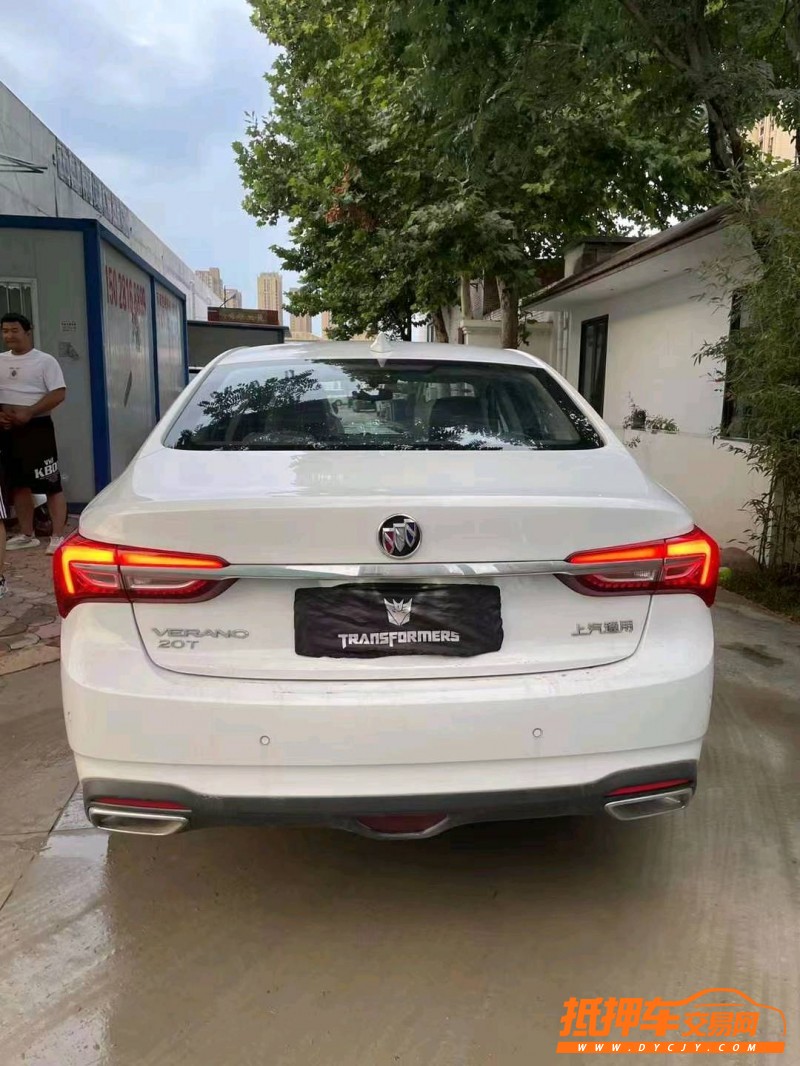 邢台22年别克威朗2